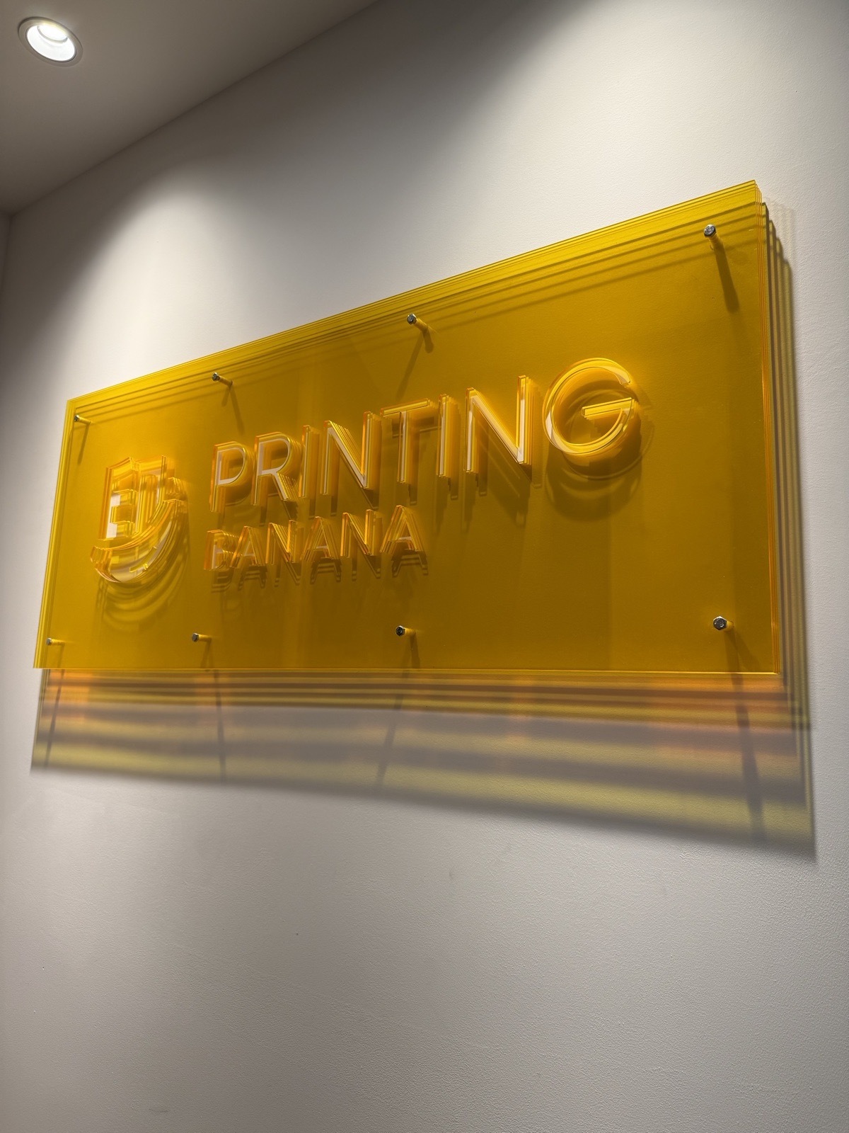 印蕉玄關 · Printing Banana 招牌