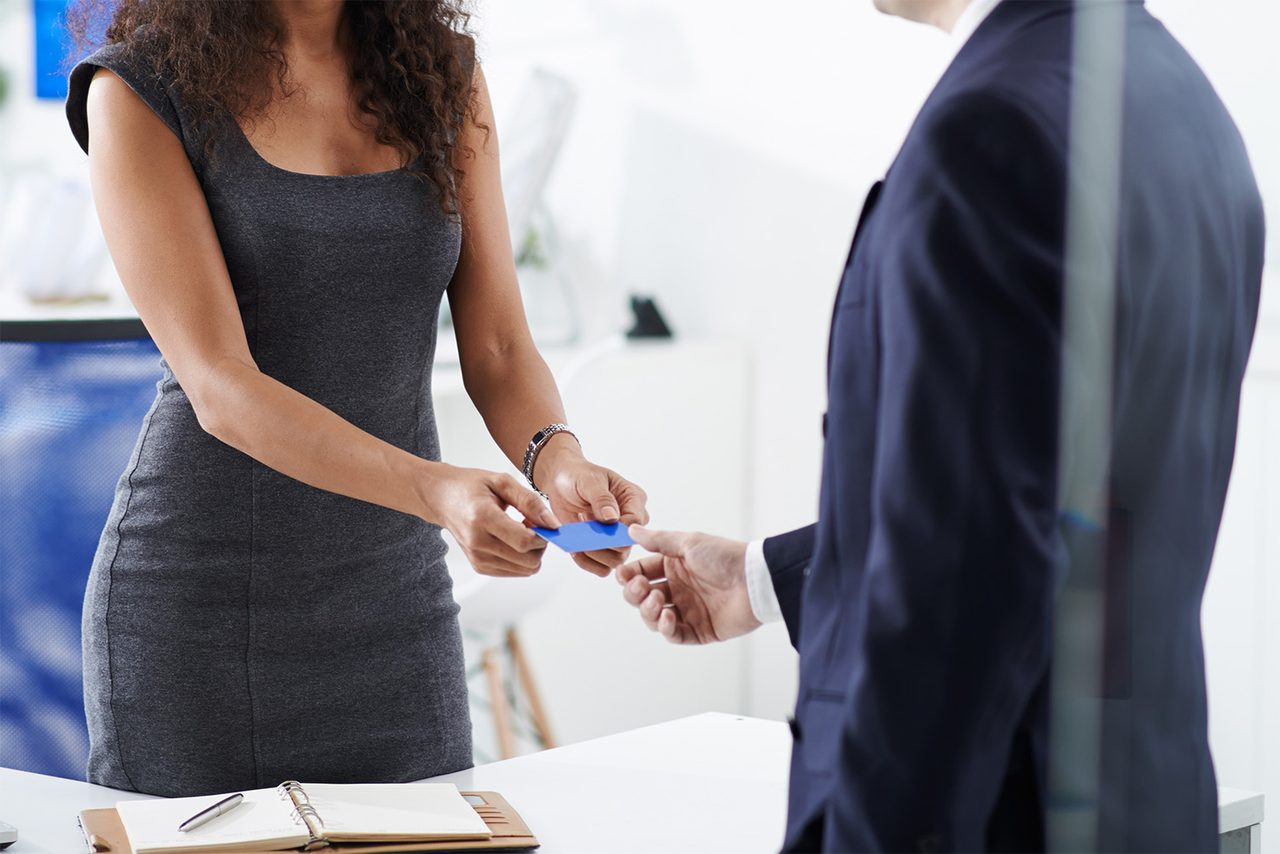 How to Add Social Media Icons to Business Cards — **and Why It Works**